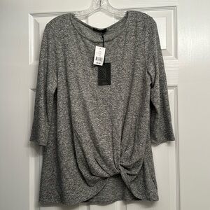 Long Sleeve Shirt With Knotted Bottom